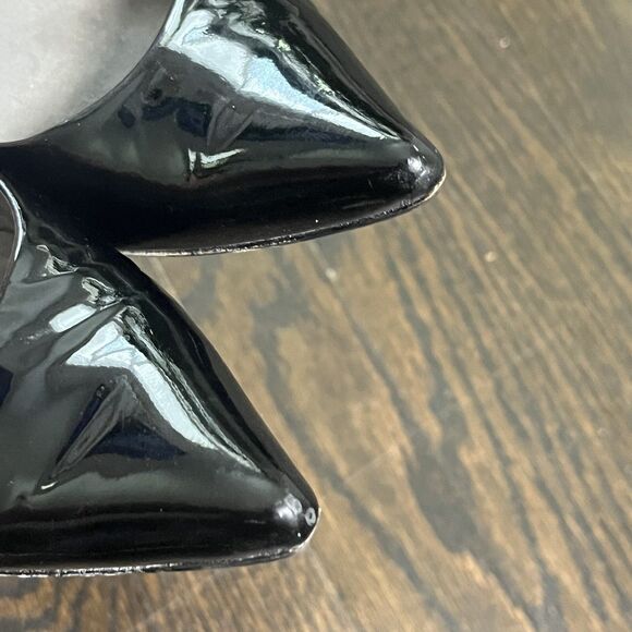 Stuart Weitzman Pumps 8 Narrow Pointed Toe Kitten Heel Black Patent Leather - Picture 5 of 12